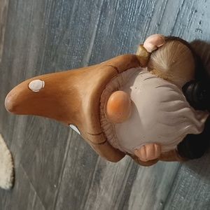 HARVEST LEAF HAT GNOME with hay